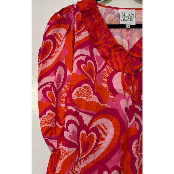 Alden Adair Jean Top Lovers Lane Size Medium NWT Red Pink Romantic Blouse - Picture 5 of 14